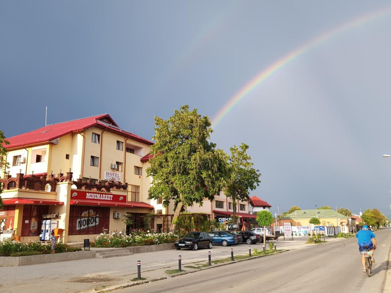 Hotel Tata Si Fii Bechet Luaran gambar